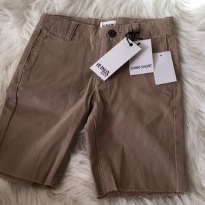BNWT HUDSON KHAKI SHORTS